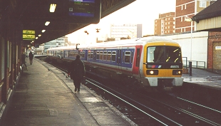 connex train at waterloo east