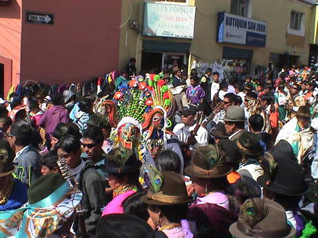 120630_ecuador_cangahua_parade_0259.jpg