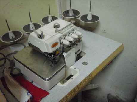 090723_pap_casa_communa_sewing_machines_5965.jpg
