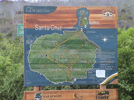 090730_pap_galapagos_santa_cruz_puerto_ayora_santa_cruz_sign_7600.jpg